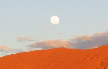 Blue Moon Uluru